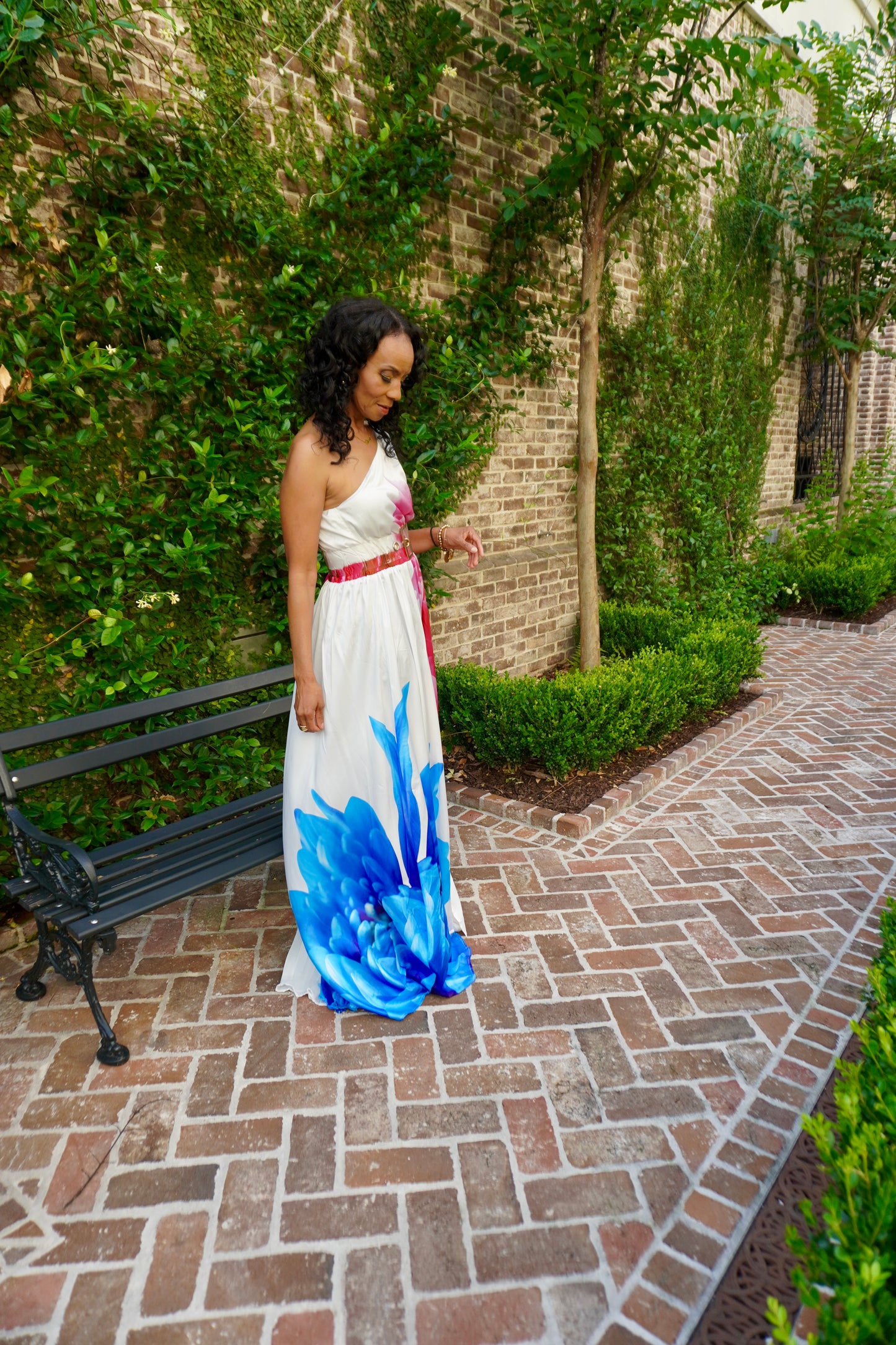 BLOOMING BEAUTY MAXI DRESS