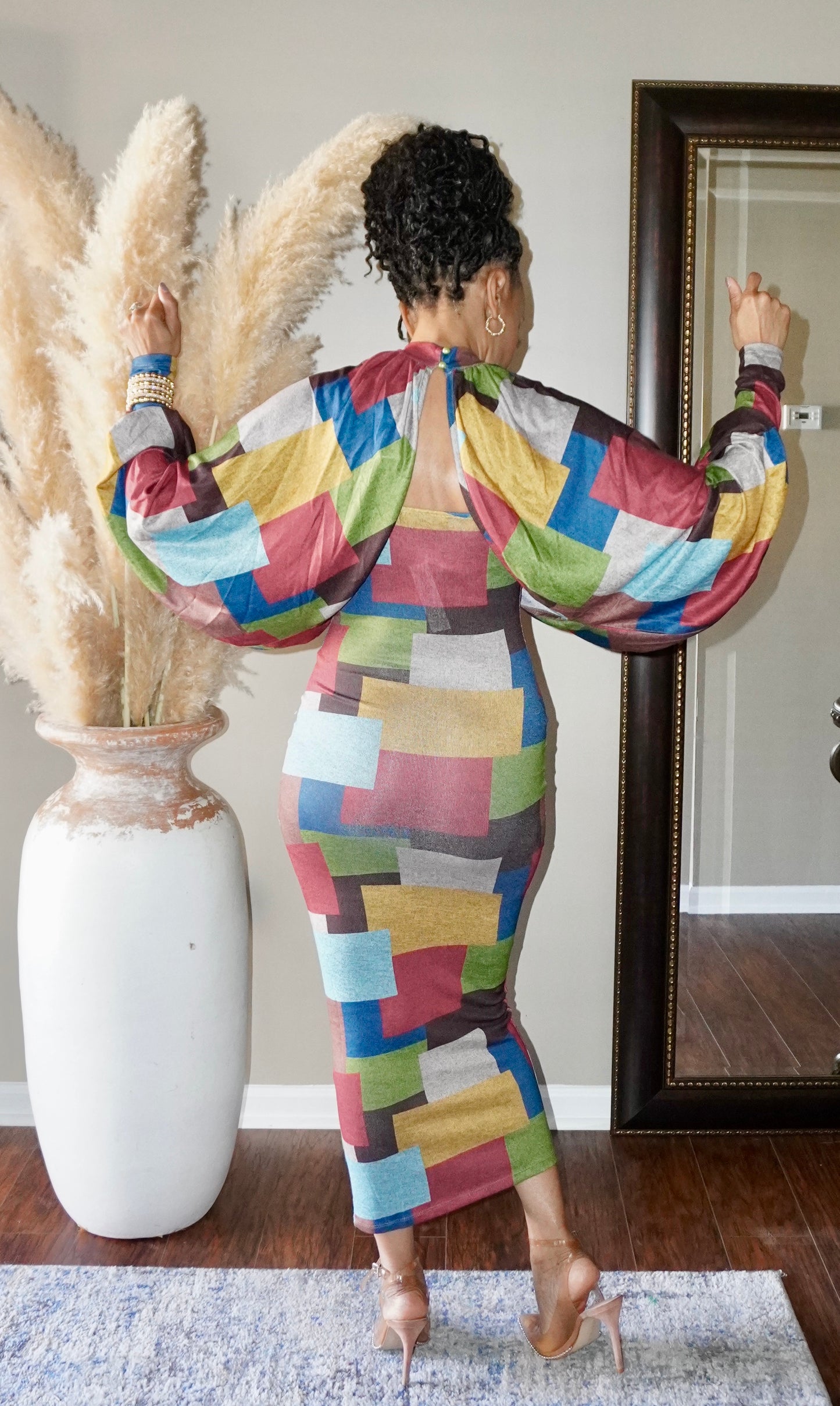 DRESS OF MANY COLORS 