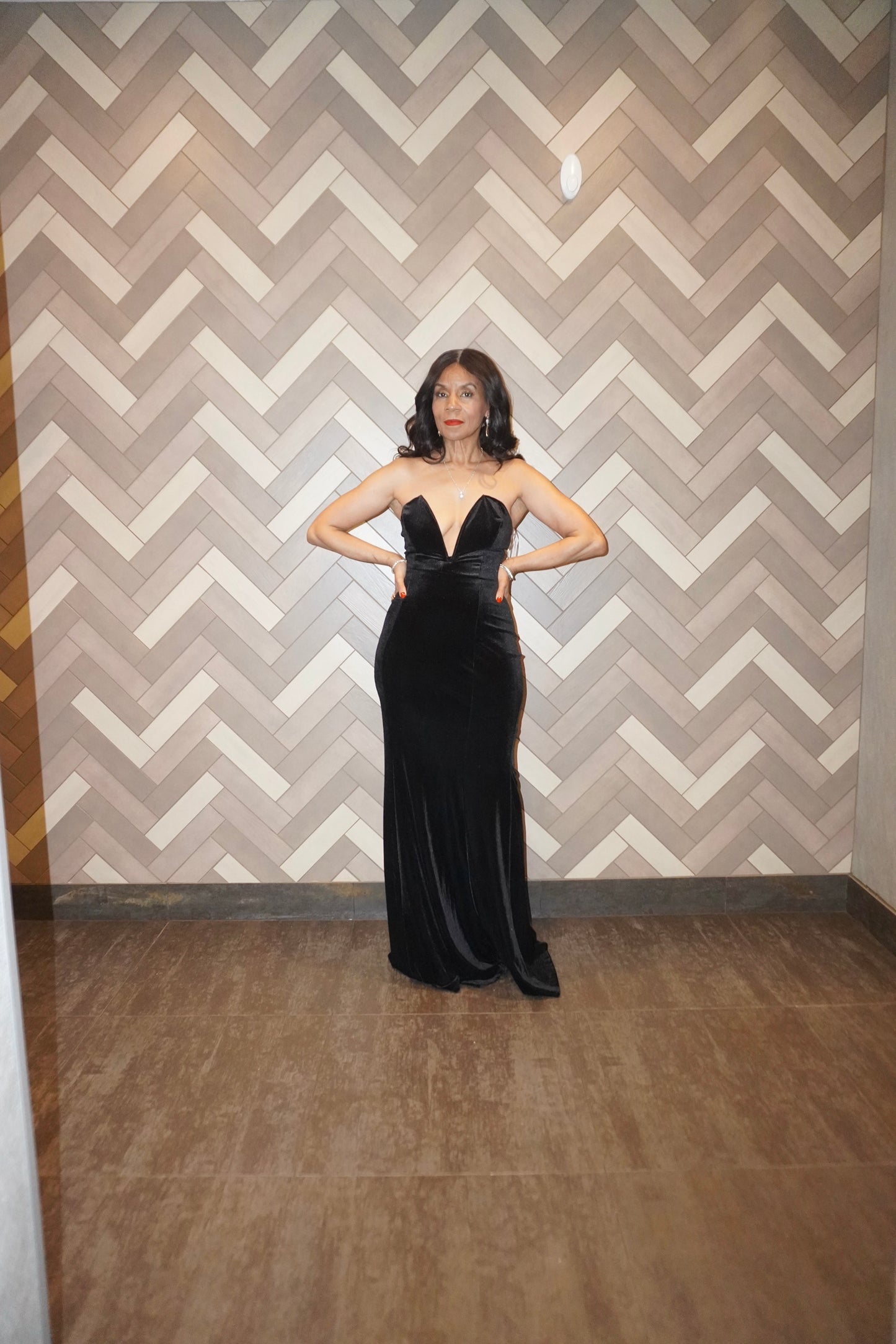 VELVET ELEGANCE DRESS