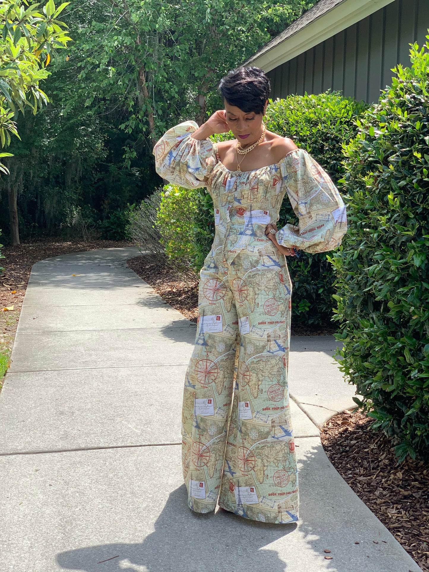 All around the world two piece set
