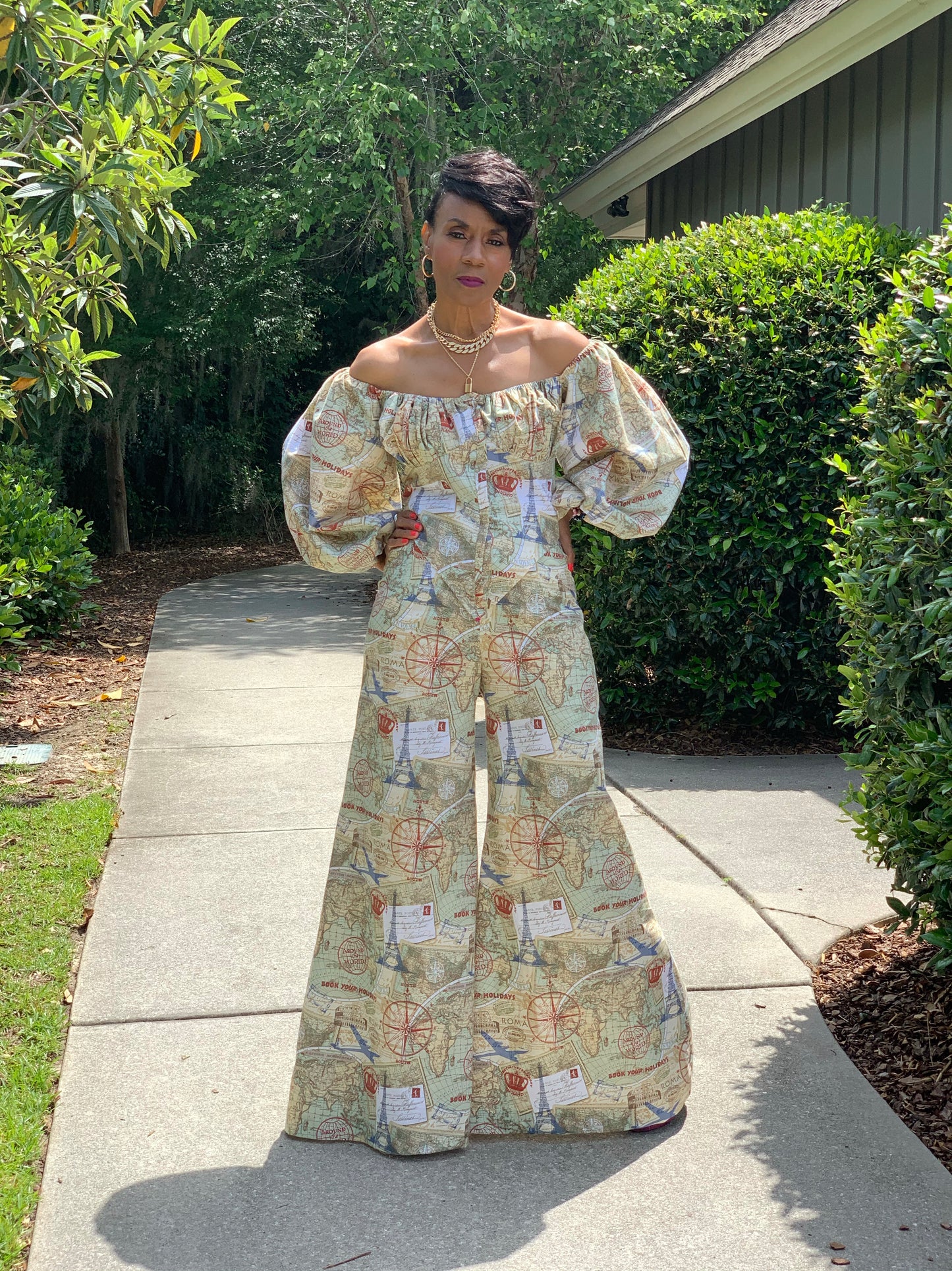 All around the world two piece set